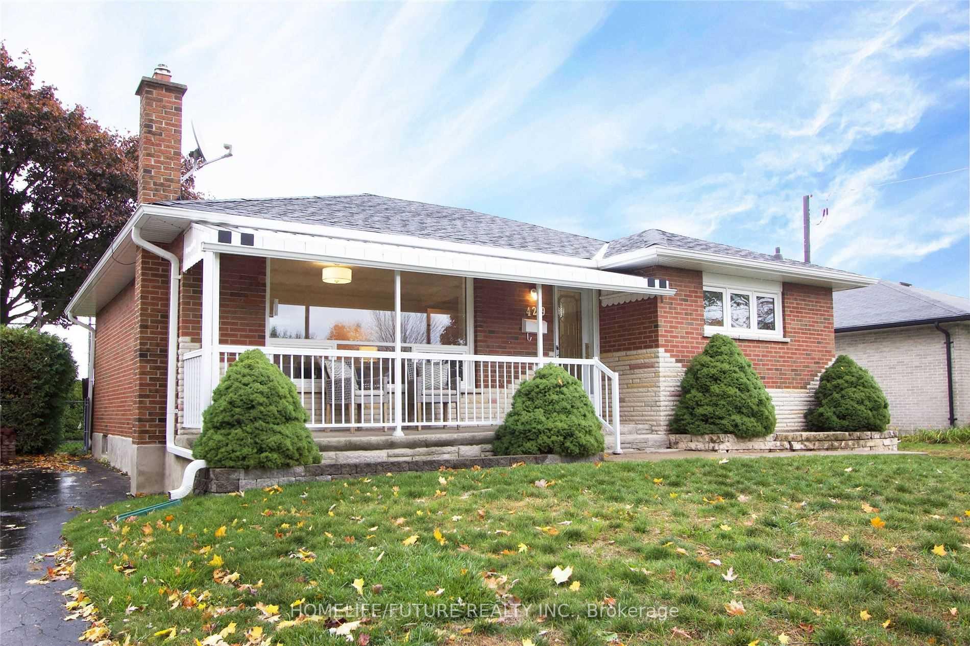 Front of Unit Upper, 429 Elizabeth Street