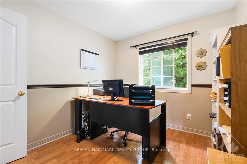Photo 23 of 949 Markwick Crescent, Ottawa, Notting Hill/Summerside — HOMEH