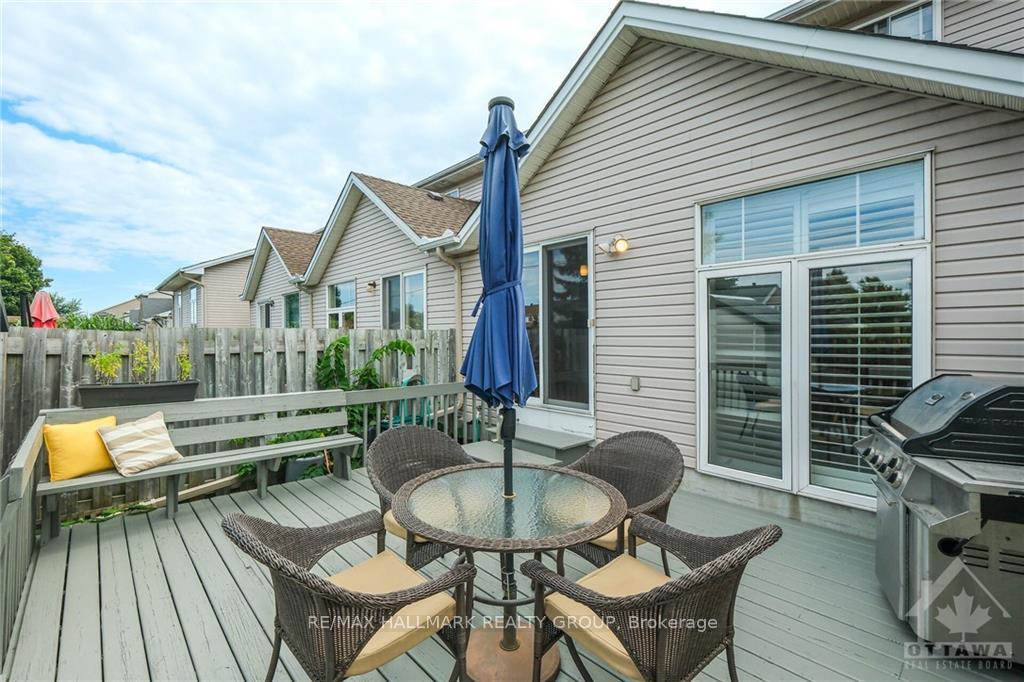Photo 27 of 949 Markwick Crescent, Ottawa, Notting Hill/Summerside — HOMEH