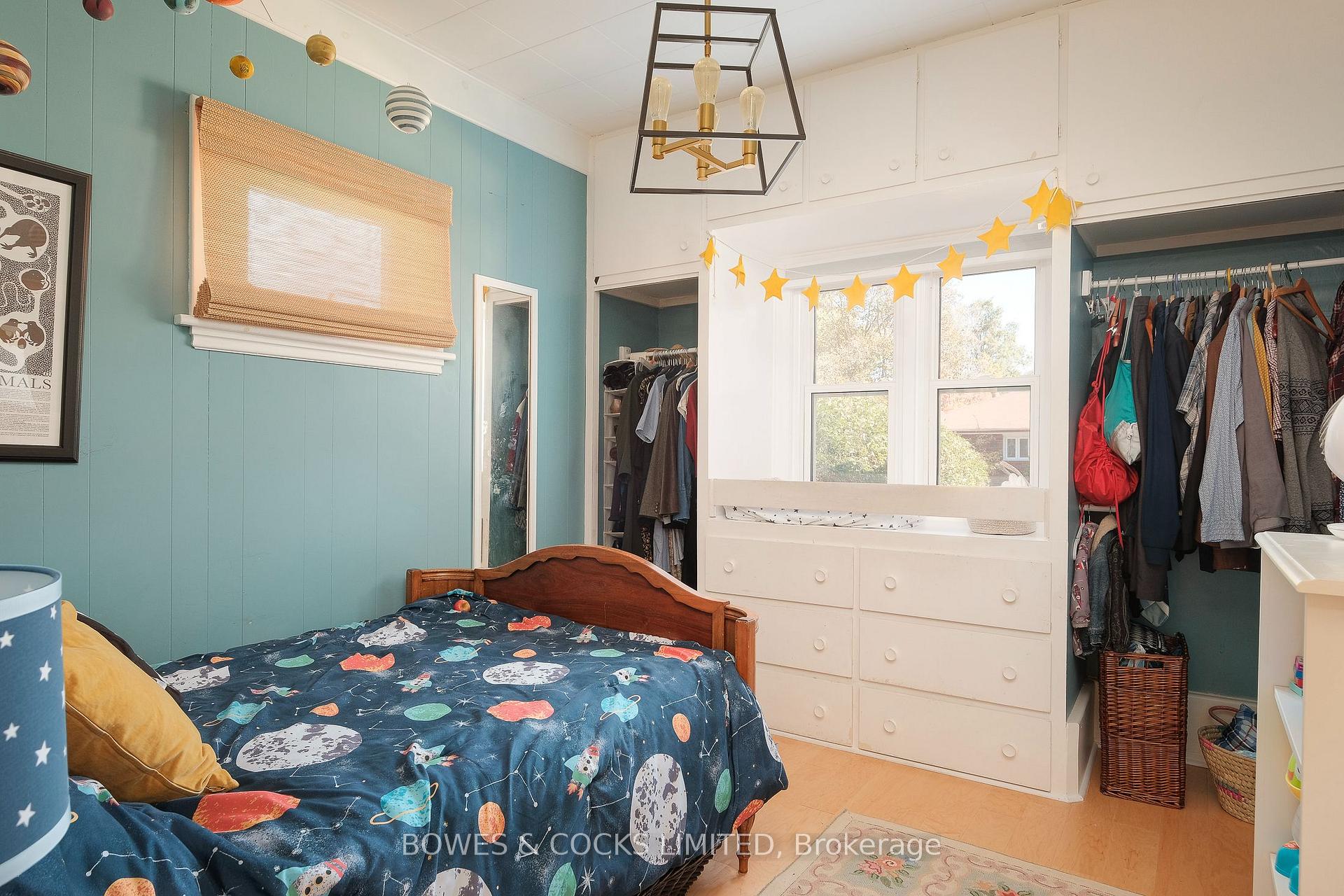 Photo 11 of 705 Young Street, Peterborough, Otonabee Ward 1 — HOMEH
