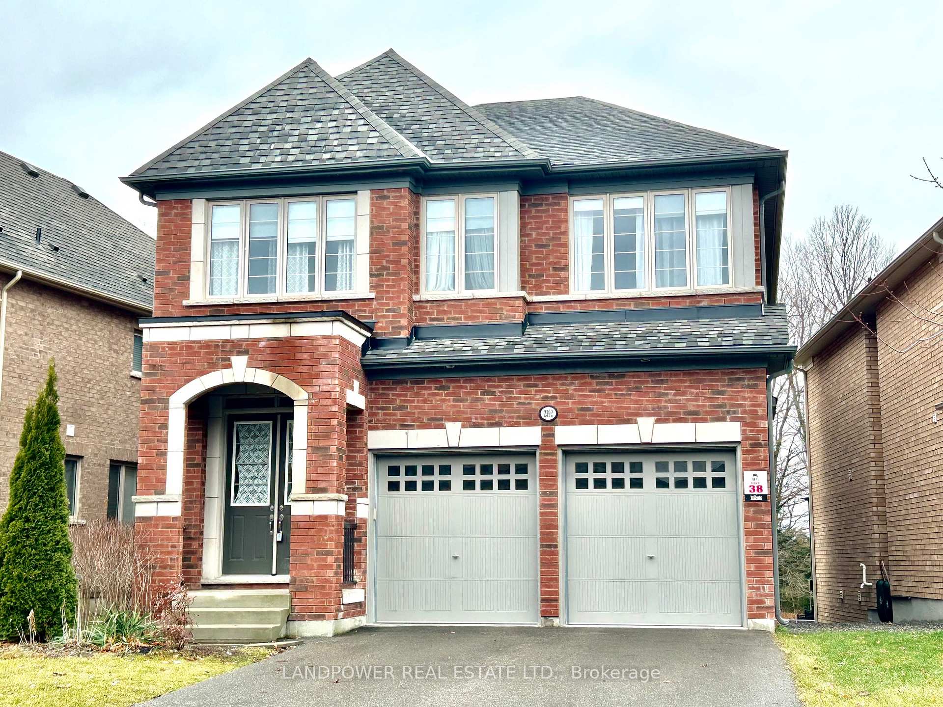 Photo 1 of 2392 Dress Circle Crescent, Oshawa, Windfields — HOMEH