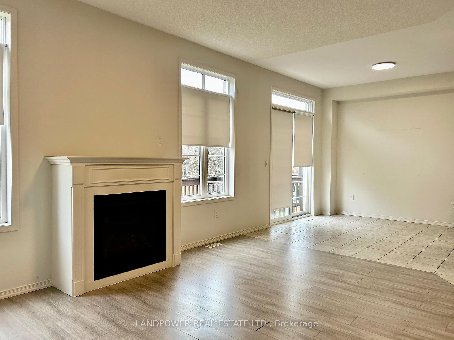 Photo 5 of 2392 Dress Circle Crescent, Oshawa, Windfields — HOMEH