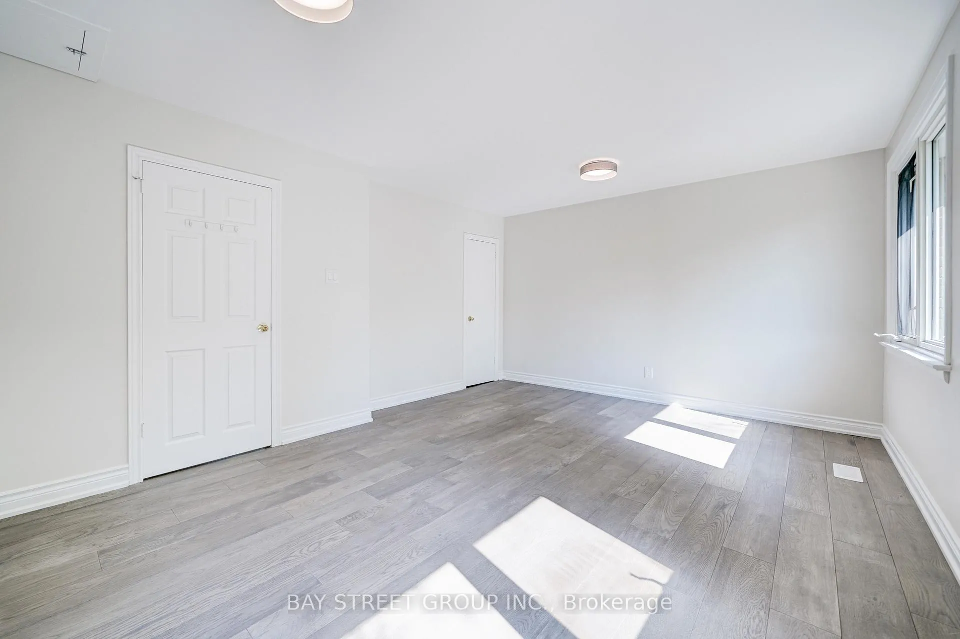 Photo 29 of 88 Miller Road, Oakville, College Park — HOMEH
