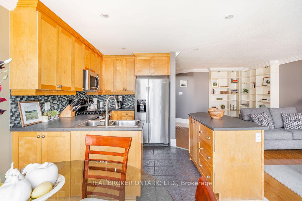Photo 14 of 429 Sparkman Avenue, Ottawa, Avalon East — HOMEH