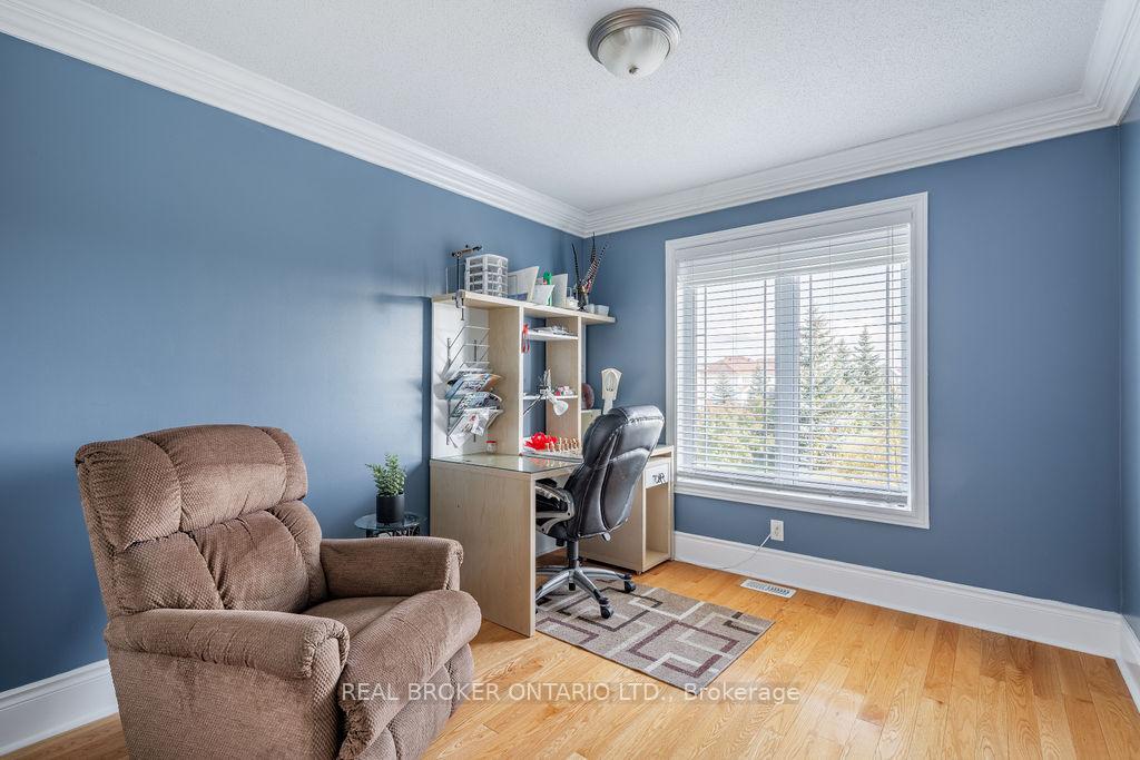 Photo 24 of 429 Sparkman Avenue, Ottawa, Avalon East — HOMEH