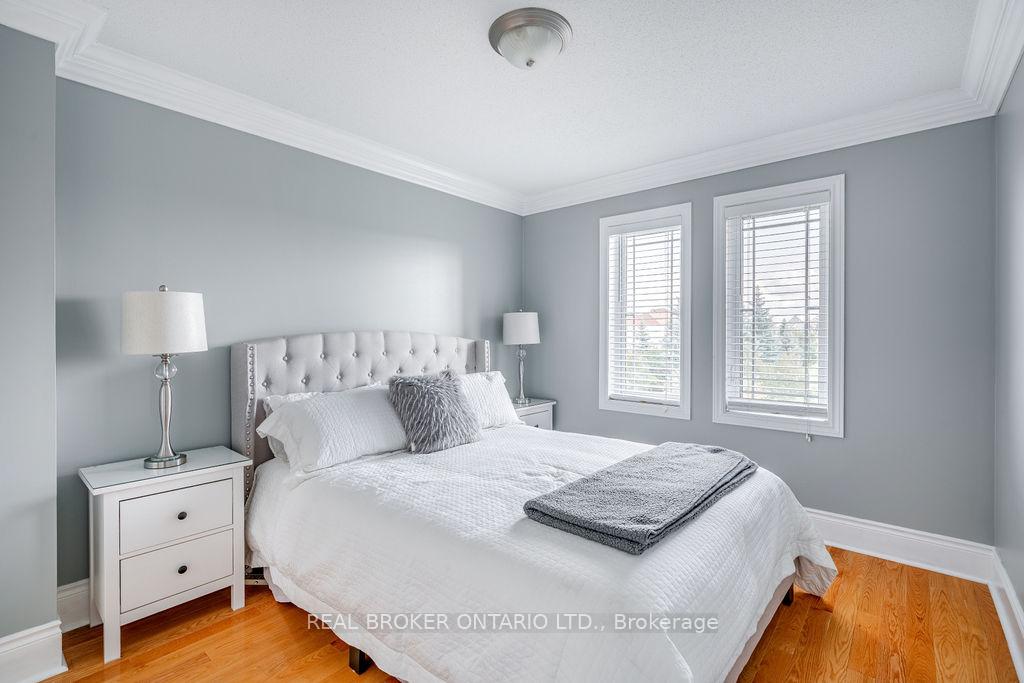 Photo 25 of 429 Sparkman Avenue, Ottawa, Avalon East — HOMEH