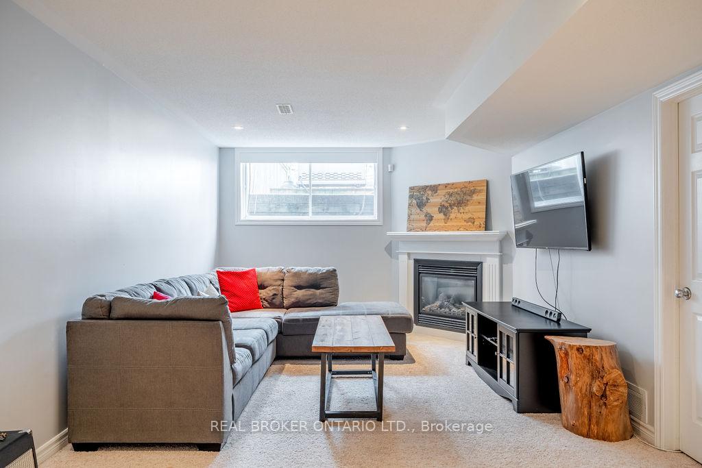 Photo 30 of 429 Sparkman Avenue, Ottawa, Avalon East — HOMEH