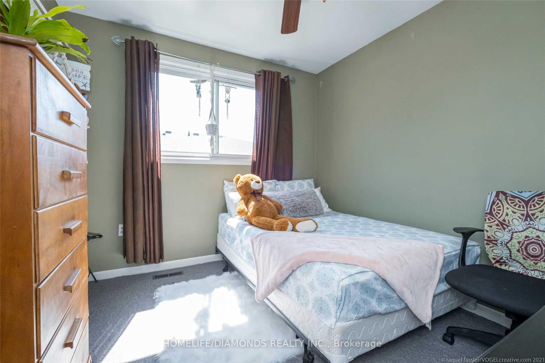 Photo 8 of 504 First Avenue, Welland, N. Welland — HOMEH