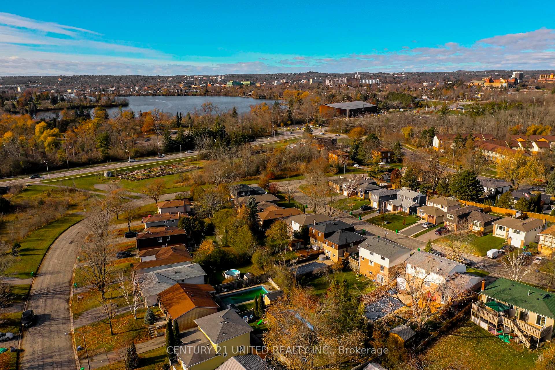 Photo 34 of 2627 Ridgetop Crescent, Peterborough, Ashburnham Ward 4 — HOMEH