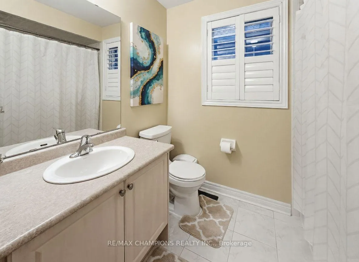 Photo 21 of 28 Blazing Star Drive, Brampton, Sandringham-Wellington — HOMEH