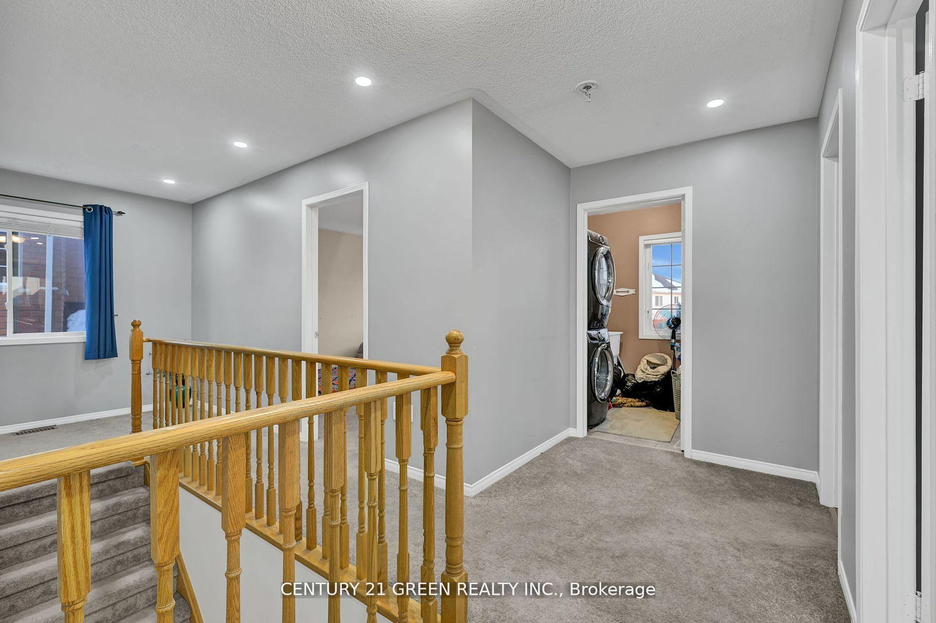 Photo 31 of 1070 Songbird Drive, Oshawa, Pinecrest — HOMEH