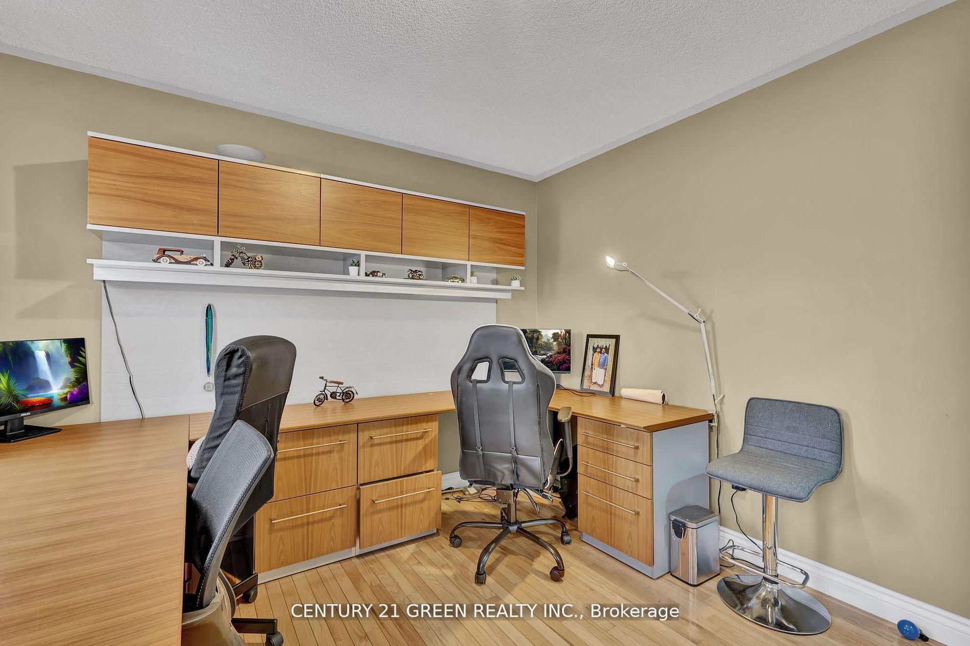 Photo 33 of 1070 Songbird Drive, Oshawa, Pinecrest — HOMEH