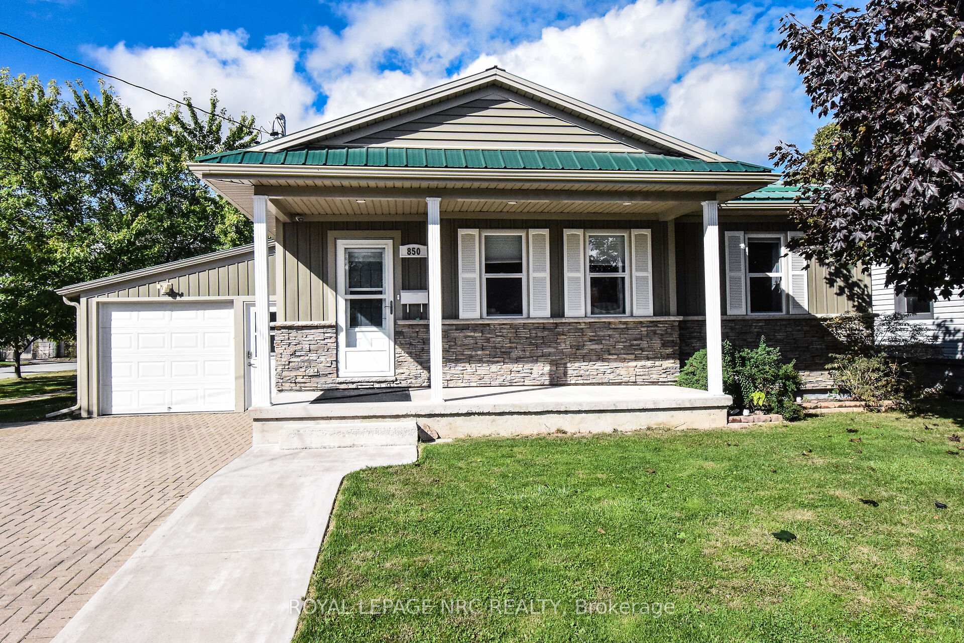 Photo 1 of 850 David Street, Welland, Lincoln/Crowland — HOMEH