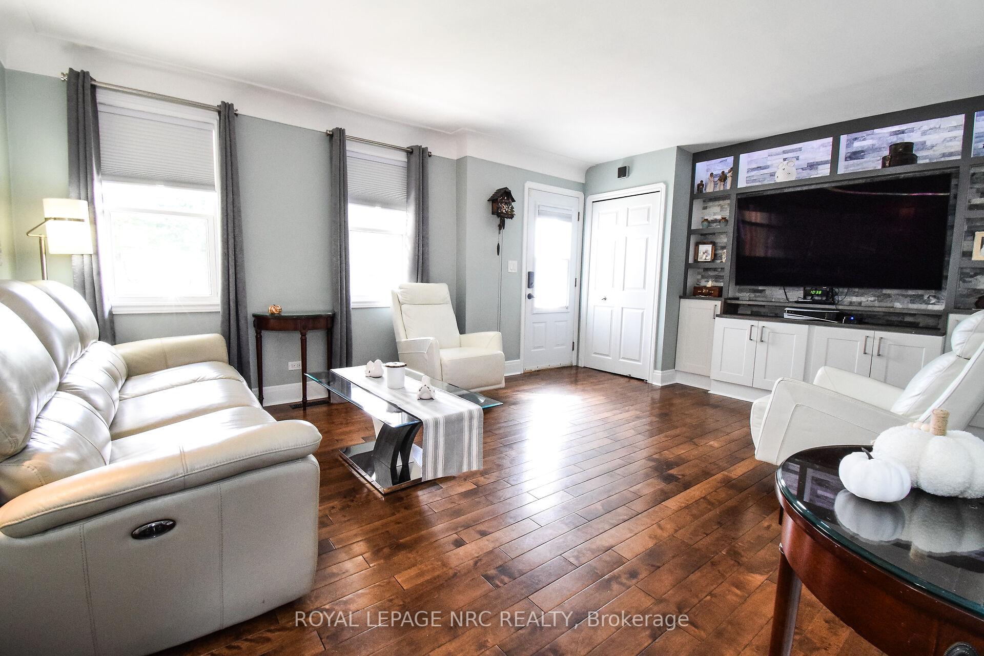 Photo 6 of 850 David Street, Welland, Lincoln/Crowland — HOMEH
