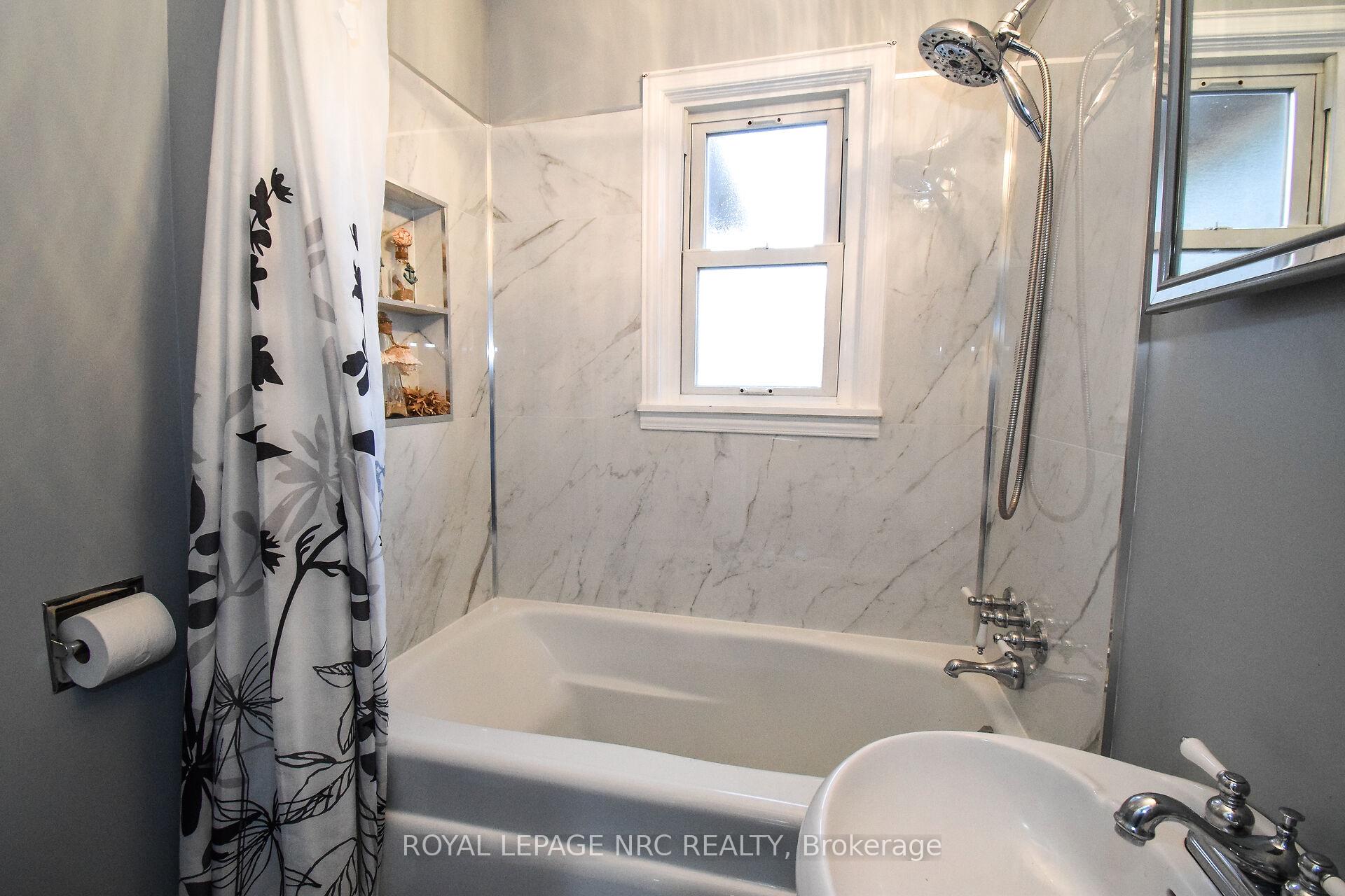 Photo 22 of 850 David Street, Welland, Lincoln/Crowland — HOMEH