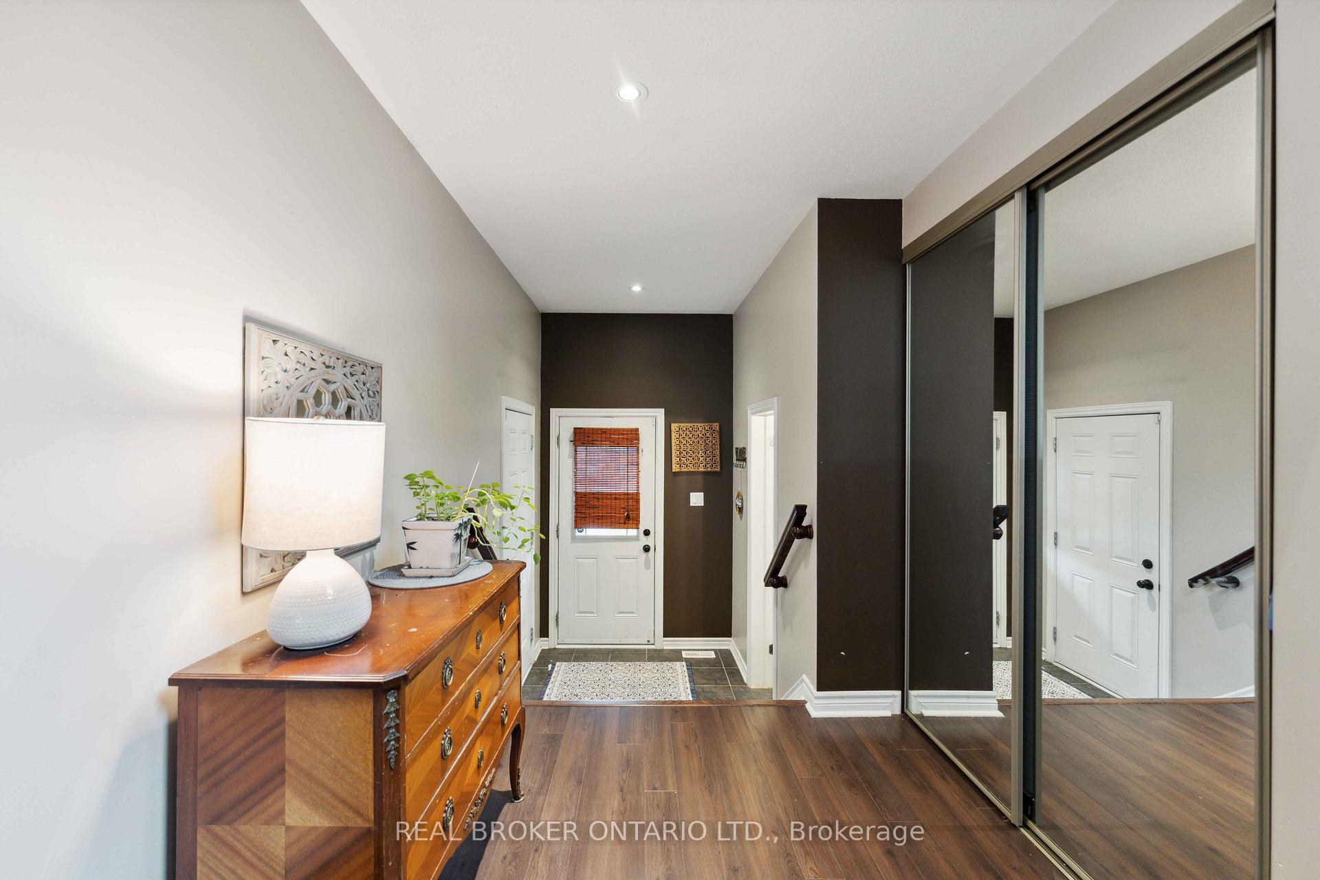 Photo 2 of 278 Montmorency Way, Ottawa, Avalon East — HOMEH