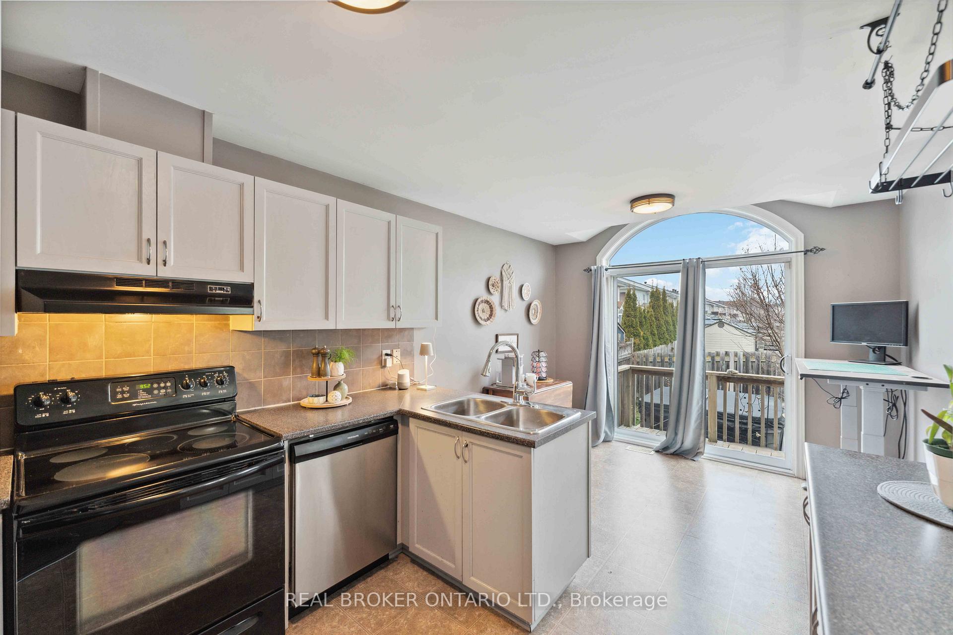 Photo 7 of 278 Montmorency Way, Ottawa, Avalon East — HOMEH