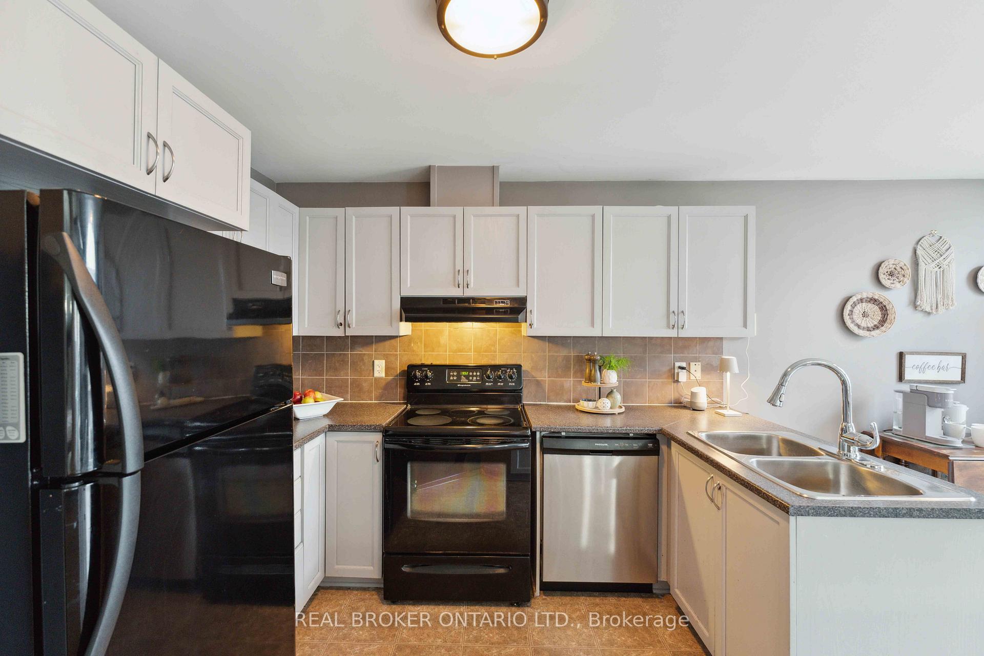 Photo 8 of 278 Montmorency Way, Ottawa, Avalon East — HOMEH
