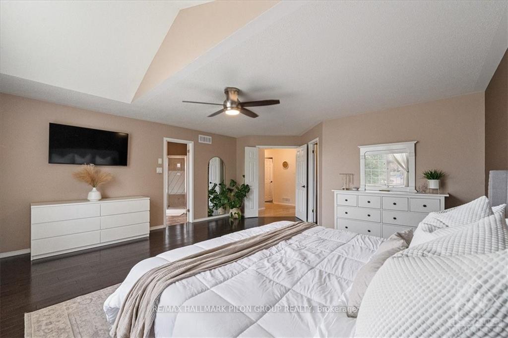 Photo 9 of 2088 Ricardo Street, Ottawa, Avalon East — HOMEH
