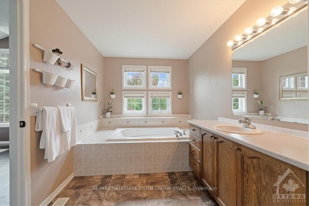 Photo 10 of 2088 Ricardo Street, Ottawa, Avalon East — HOMEH