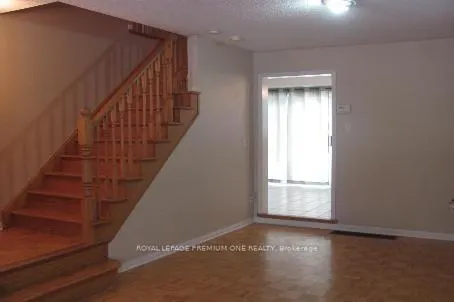 Photo 2 of 18 Madeira Avenue, Vaughan, Vellore Village — HOMEH