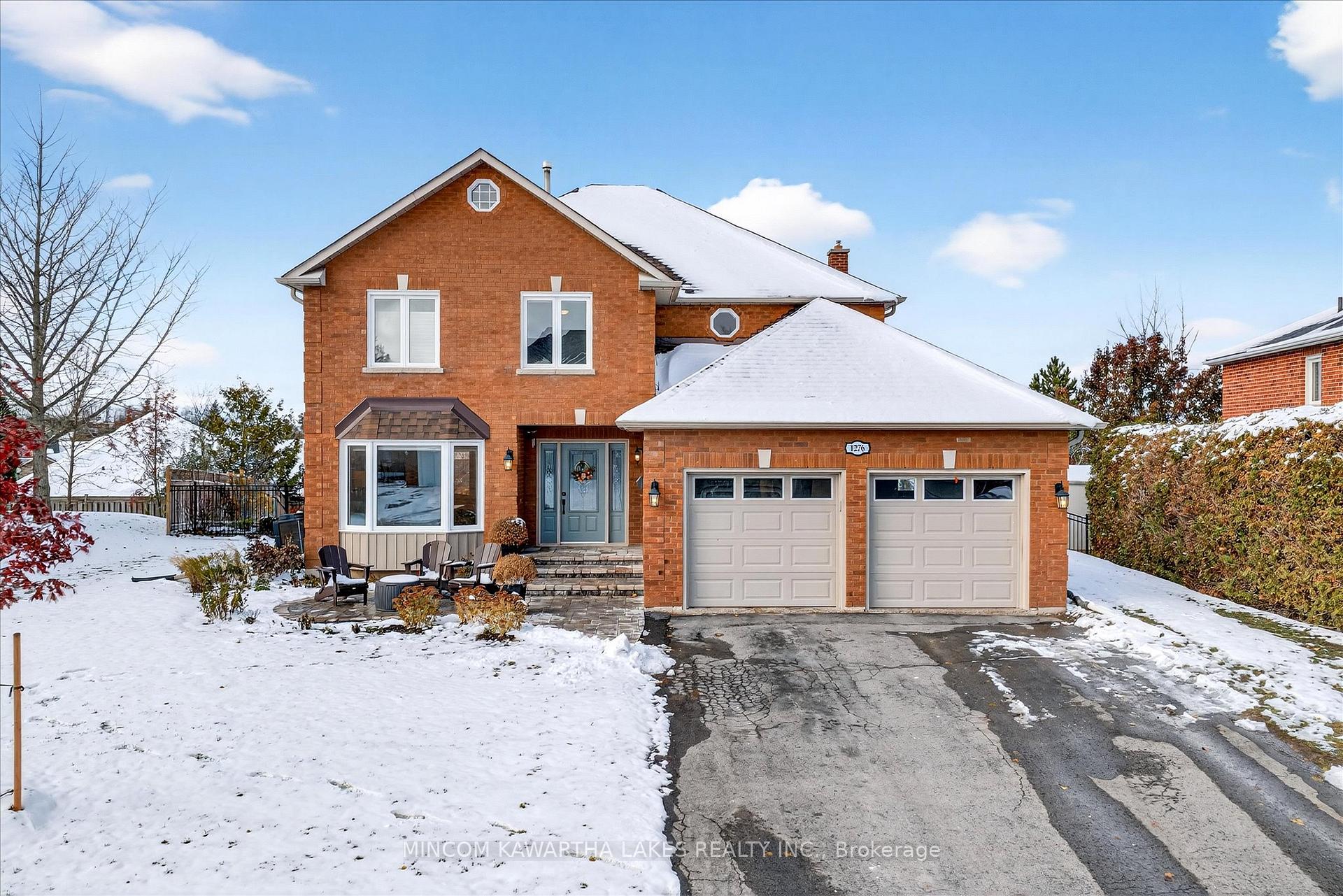 Front of 1276 Sandalwood Drive