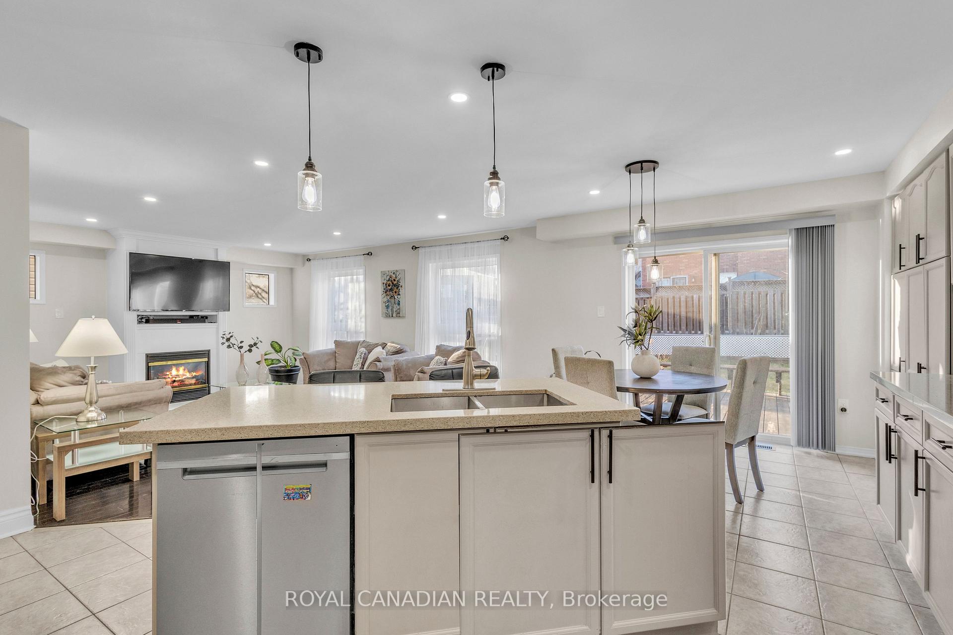Photo 22 of 1480 Coldstream Drive, Oshawa, Taunton — HOMEH