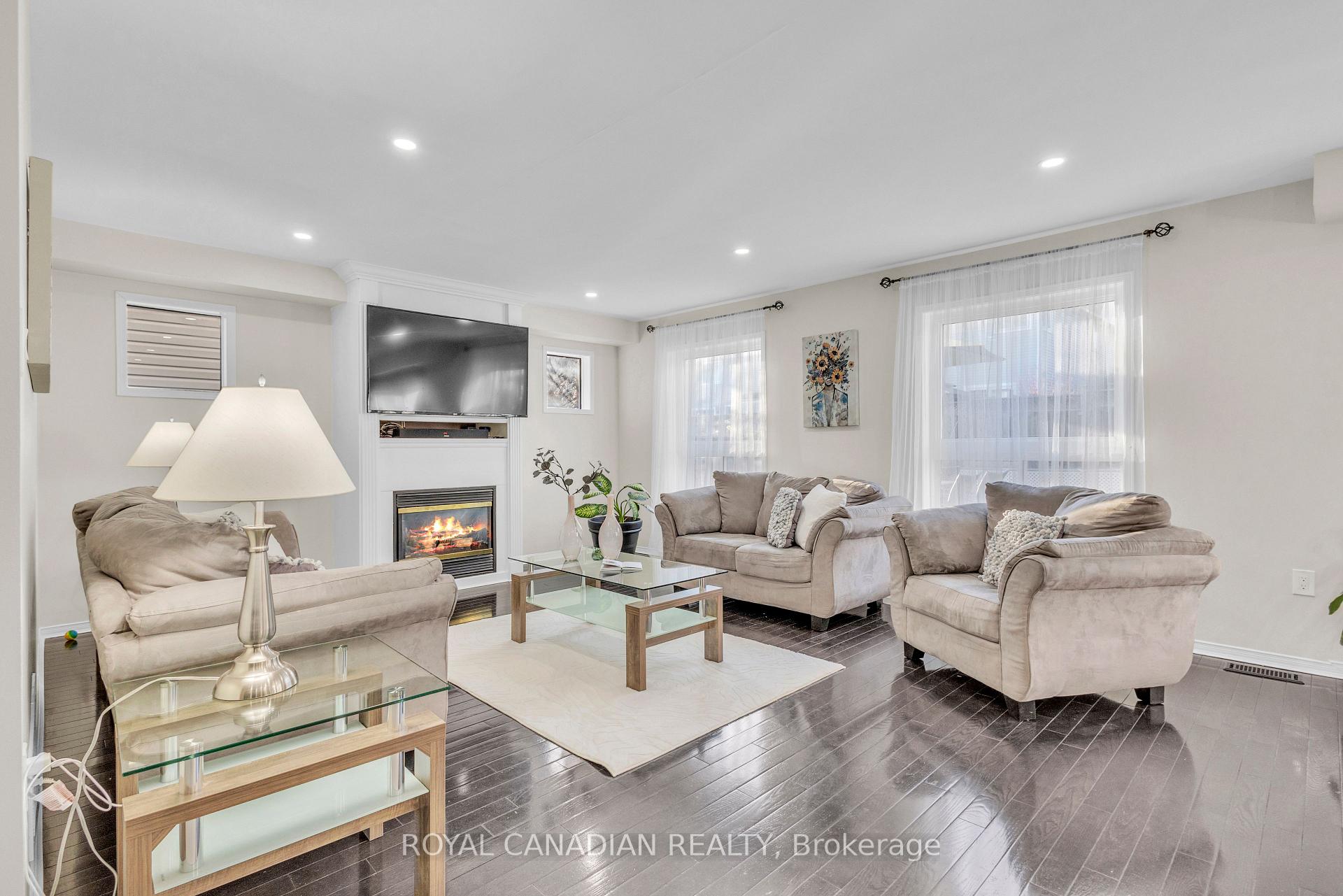 Photo 26 of 1480 Coldstream Drive, Oshawa, Taunton — HOMEH