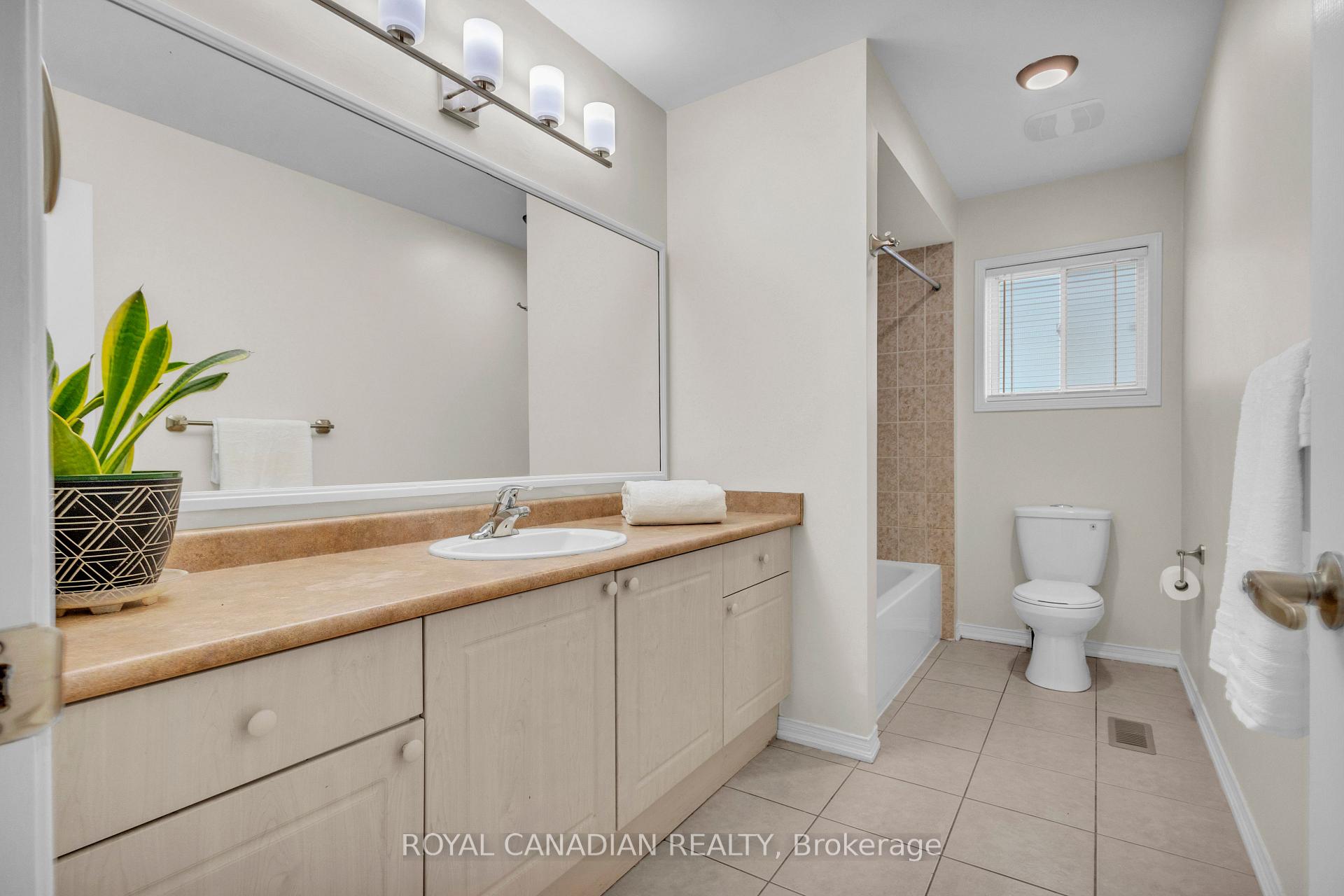 Photo 38 of 1480 Coldstream Drive, Oshawa, Taunton — HOMEH