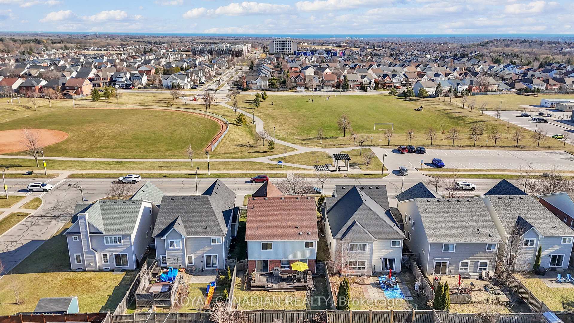 Photo 43 of 1480 Coldstream Drive, Oshawa, Taunton — HOMEH