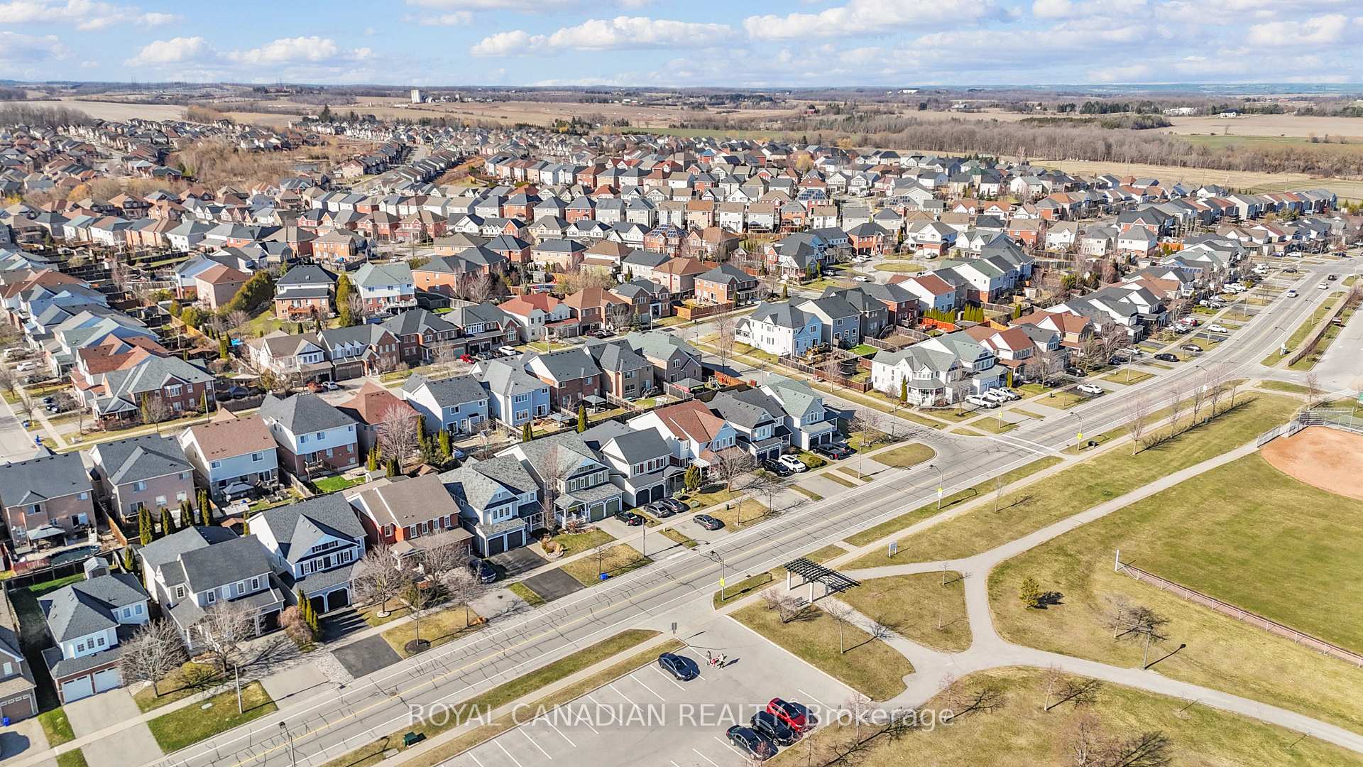 Photo 44 of 1480 Coldstream Drive, Oshawa, Taunton — HOMEH