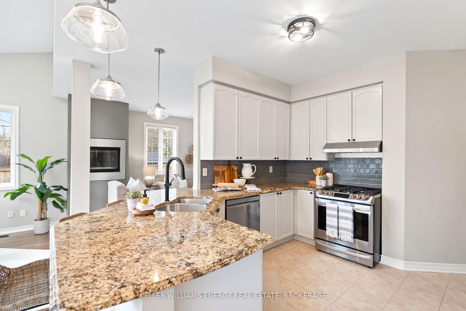 Photo 17 of 12 Preservation Place, Whitby, Williamsburg — HOMEH
