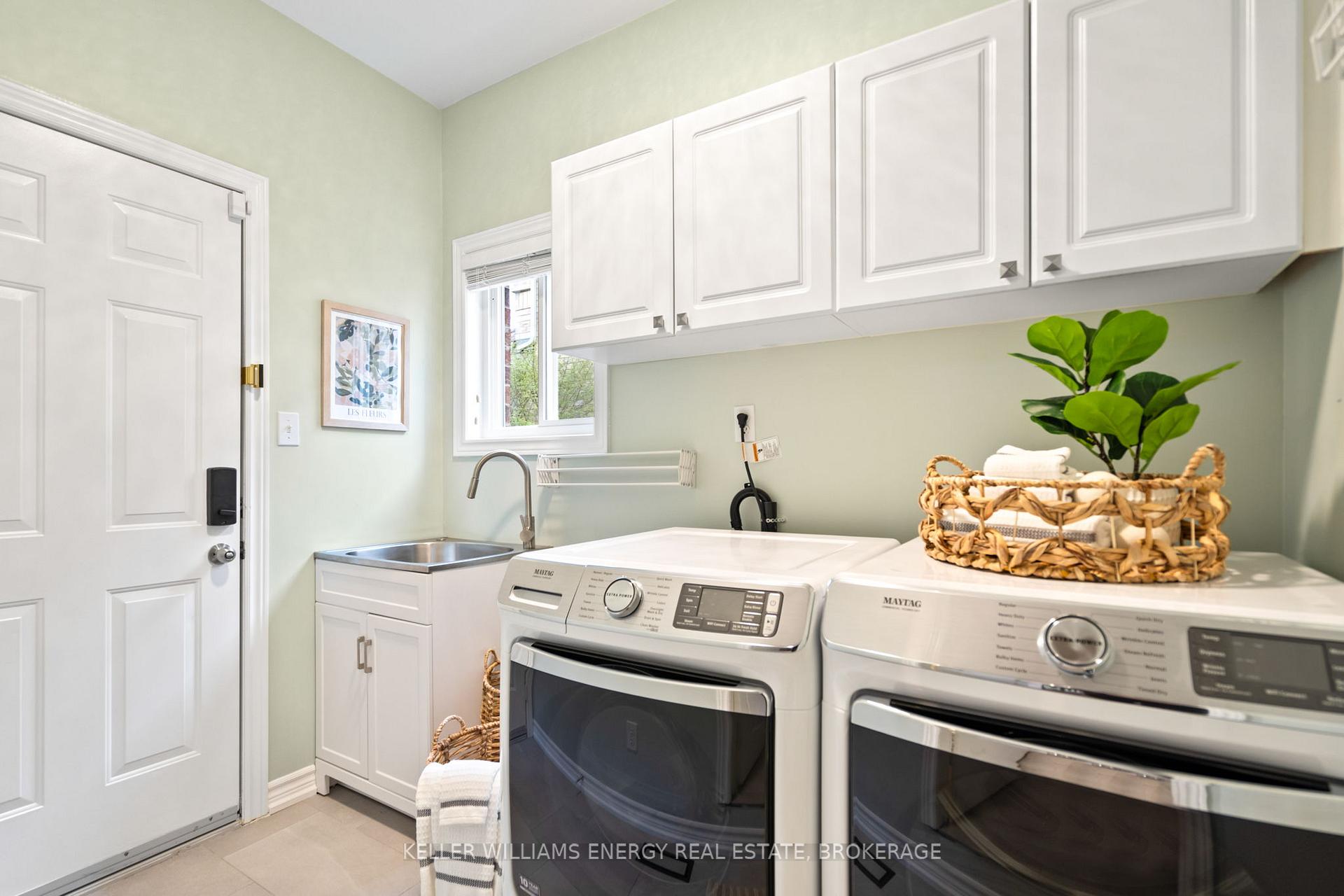 Photo 23 of 12 Preservation Place, Whitby, Williamsburg — HOMEH