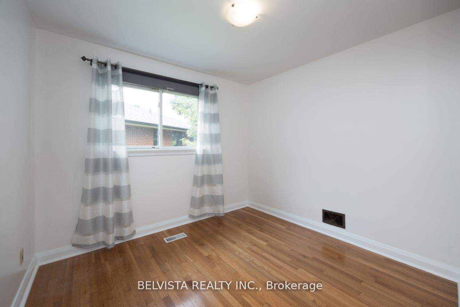 Photo 16 of Unit Main, 742 Emerson Avenue, Oshawa, Donevan — HOMEH