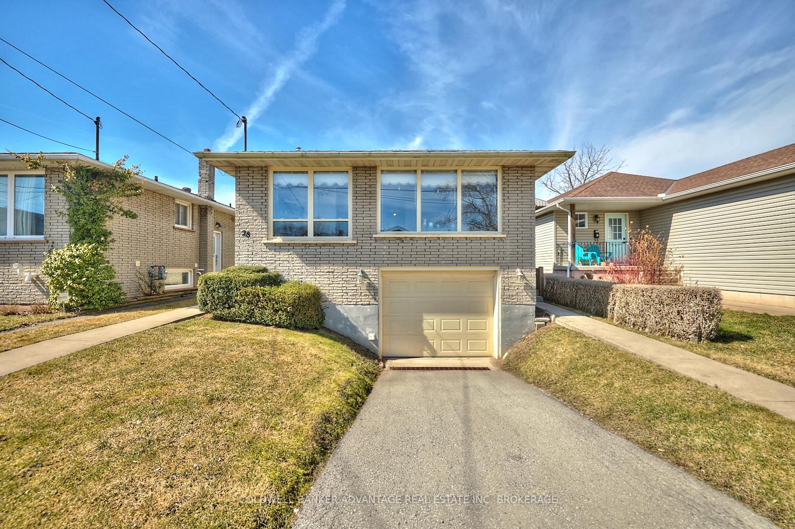 Photo 3 of 28 Deere Street, Welland, Lincoln/Crowland — HOMEH