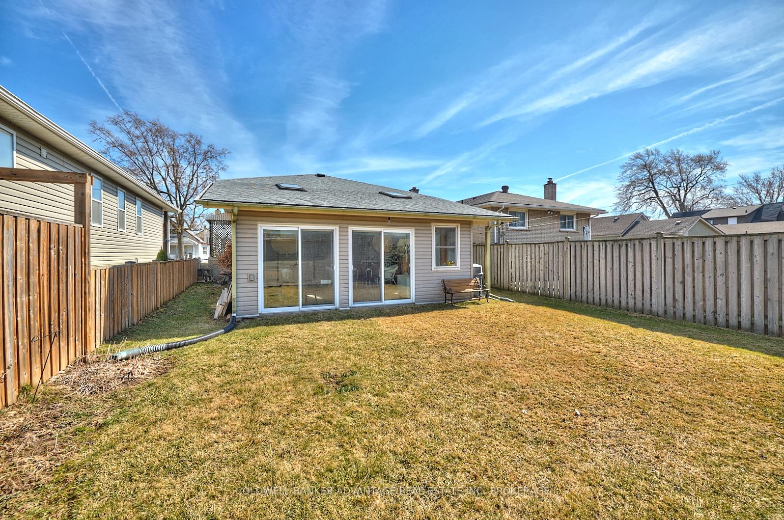 Photo 7 of 28 Deere Street, Welland, Lincoln/Crowland — HOMEH