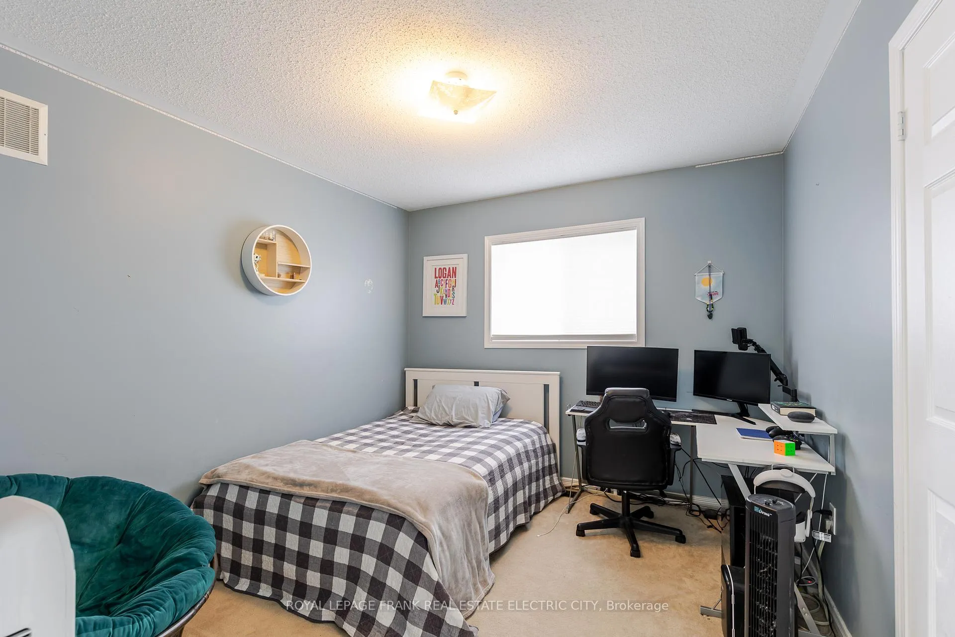 Photo 39 of 664 Tully Crescent, Peterborough, Monaghan Ward 2 — HOMEH