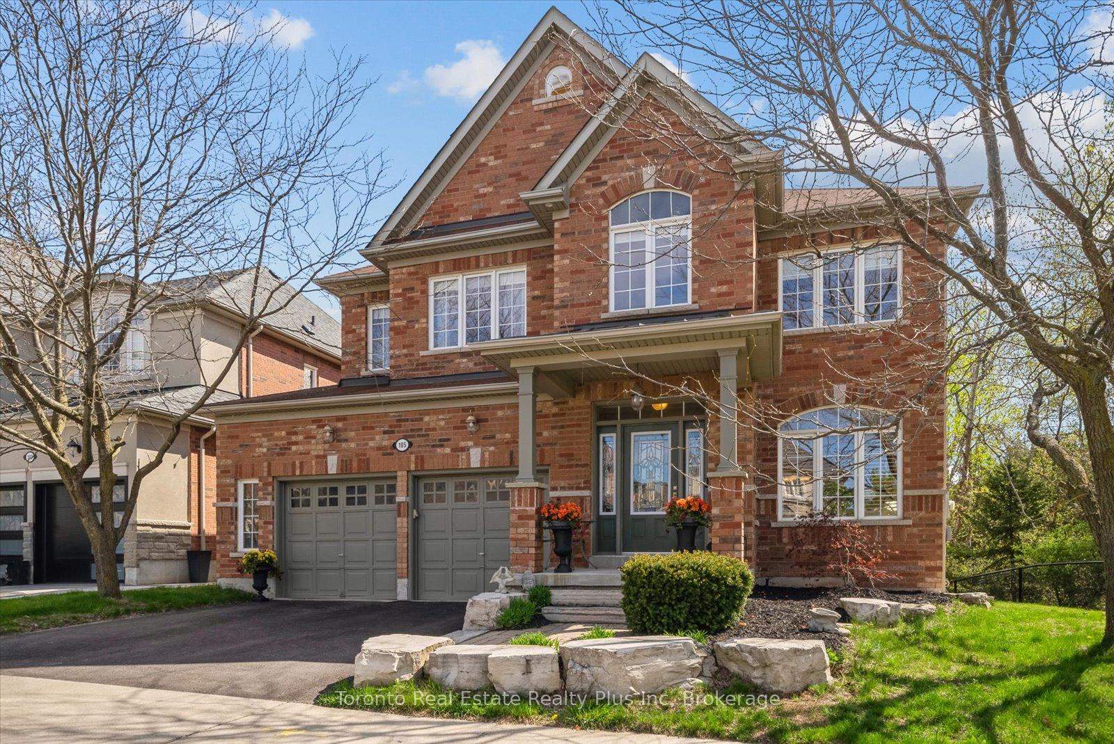 Front of 105 Rivers Edge Place