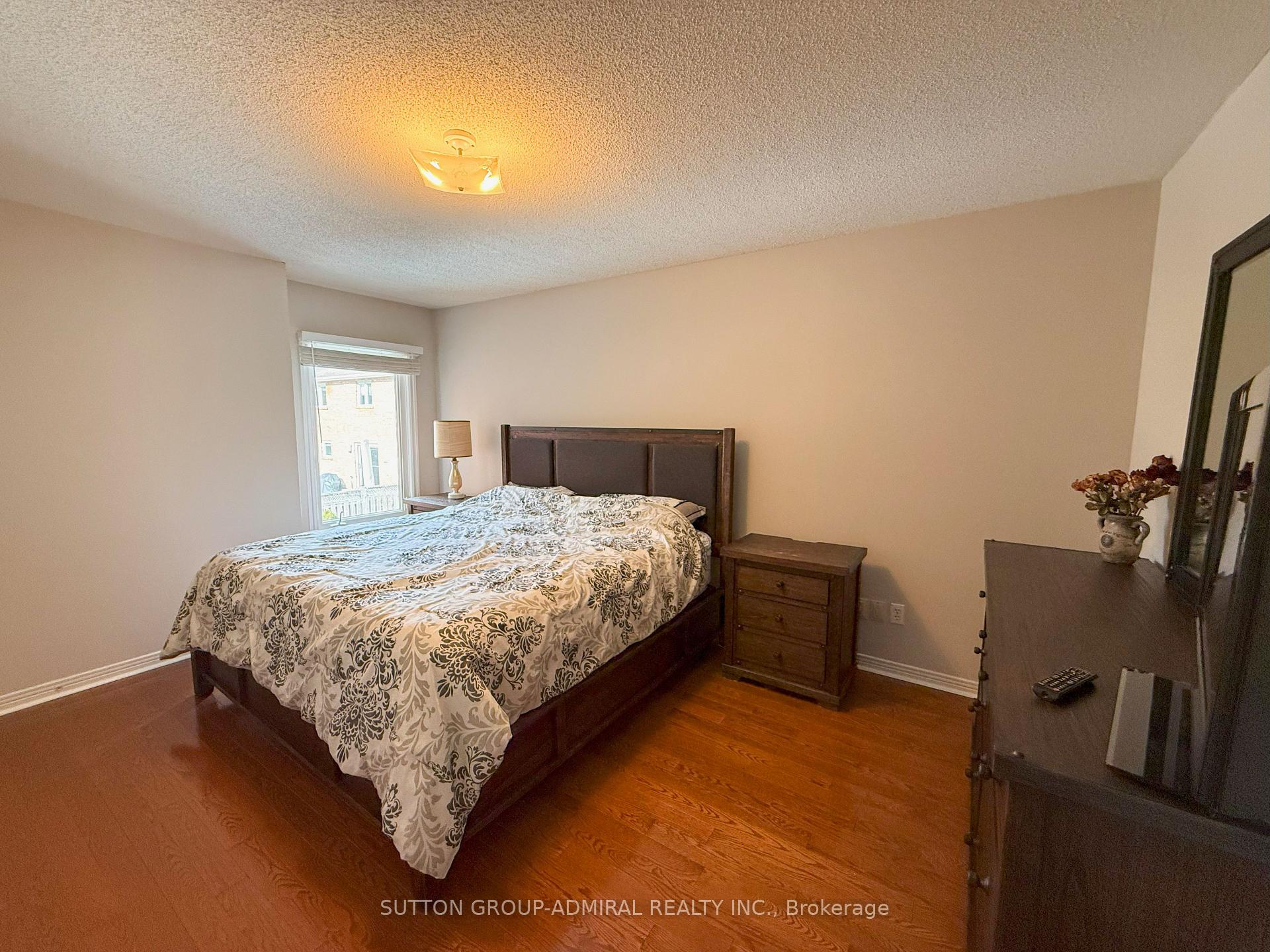 Photo 18 of 18 Tangreen Circle, Vaughan, Crestwood-Springfarm-Yorkhill — HOMEH