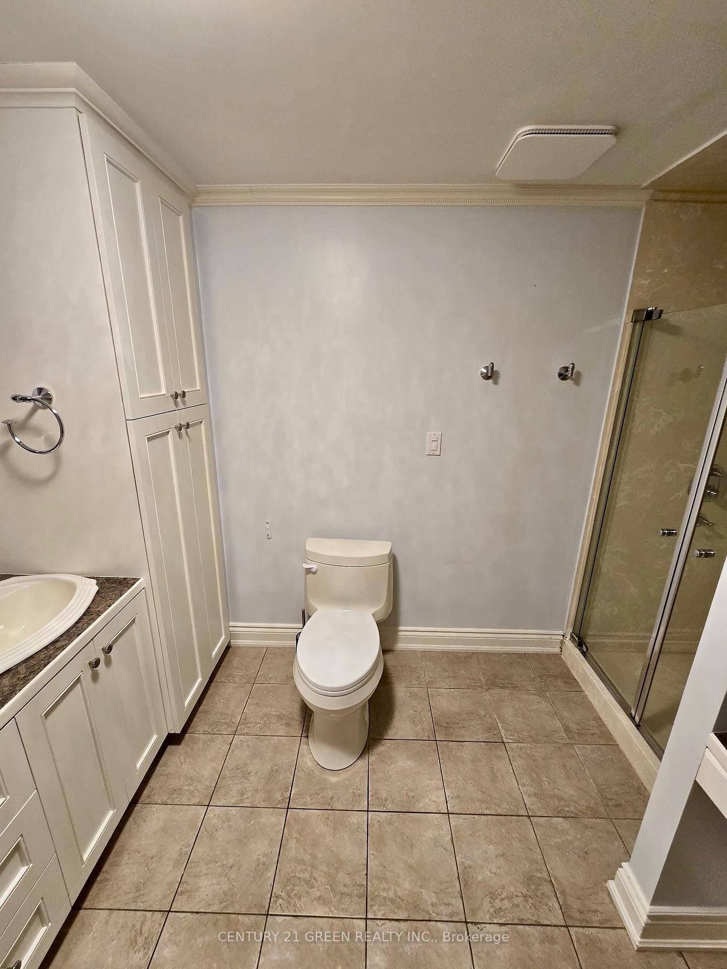 Photo 13 of Unit (BSMT), 955 Coyston Drive, Oshawa, Eastdale — HOMEH
