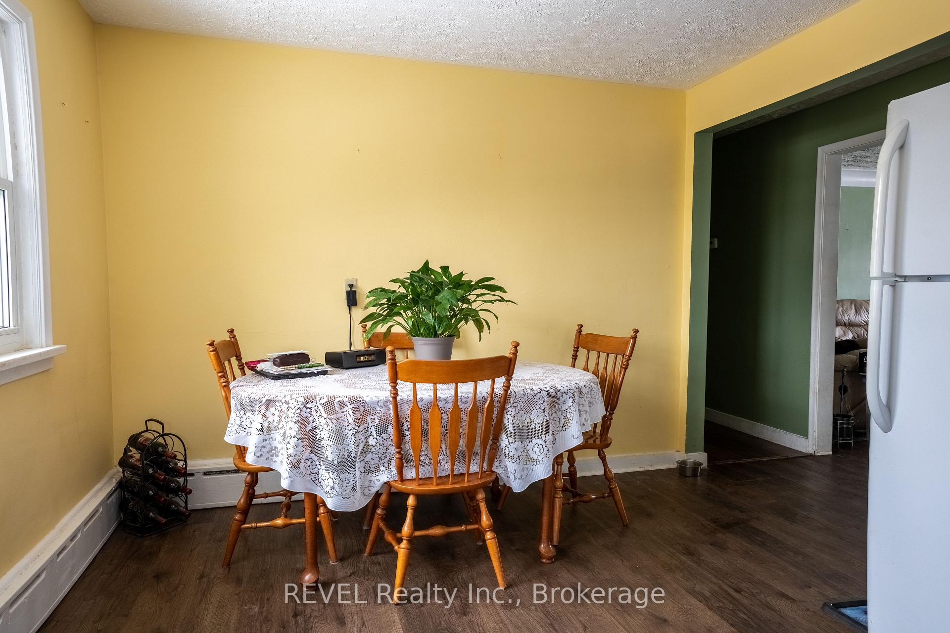 Photo 7 of 61 Commercial Street, Welland, Lincoln/Crowland — HOMEH