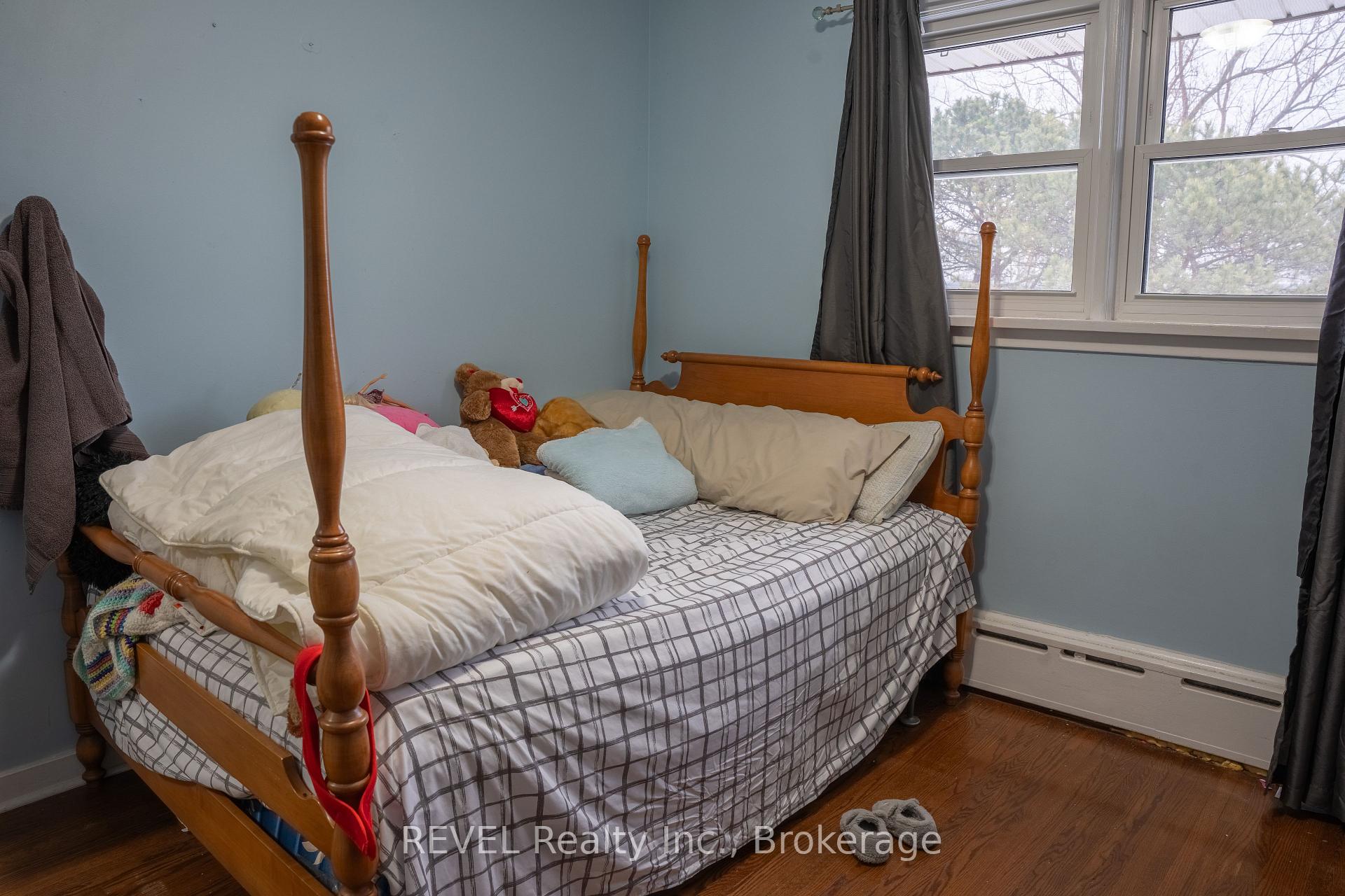 Photo 12 of 61 Commercial Street, Welland, Lincoln/Crowland — HOMEH