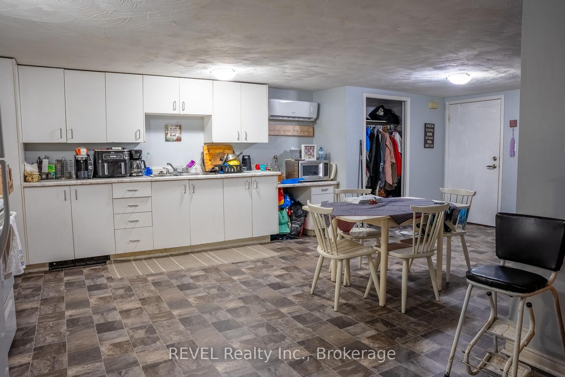 Photo 17 of 61 Commercial Street, Welland, Lincoln/Crowland — HOMEH