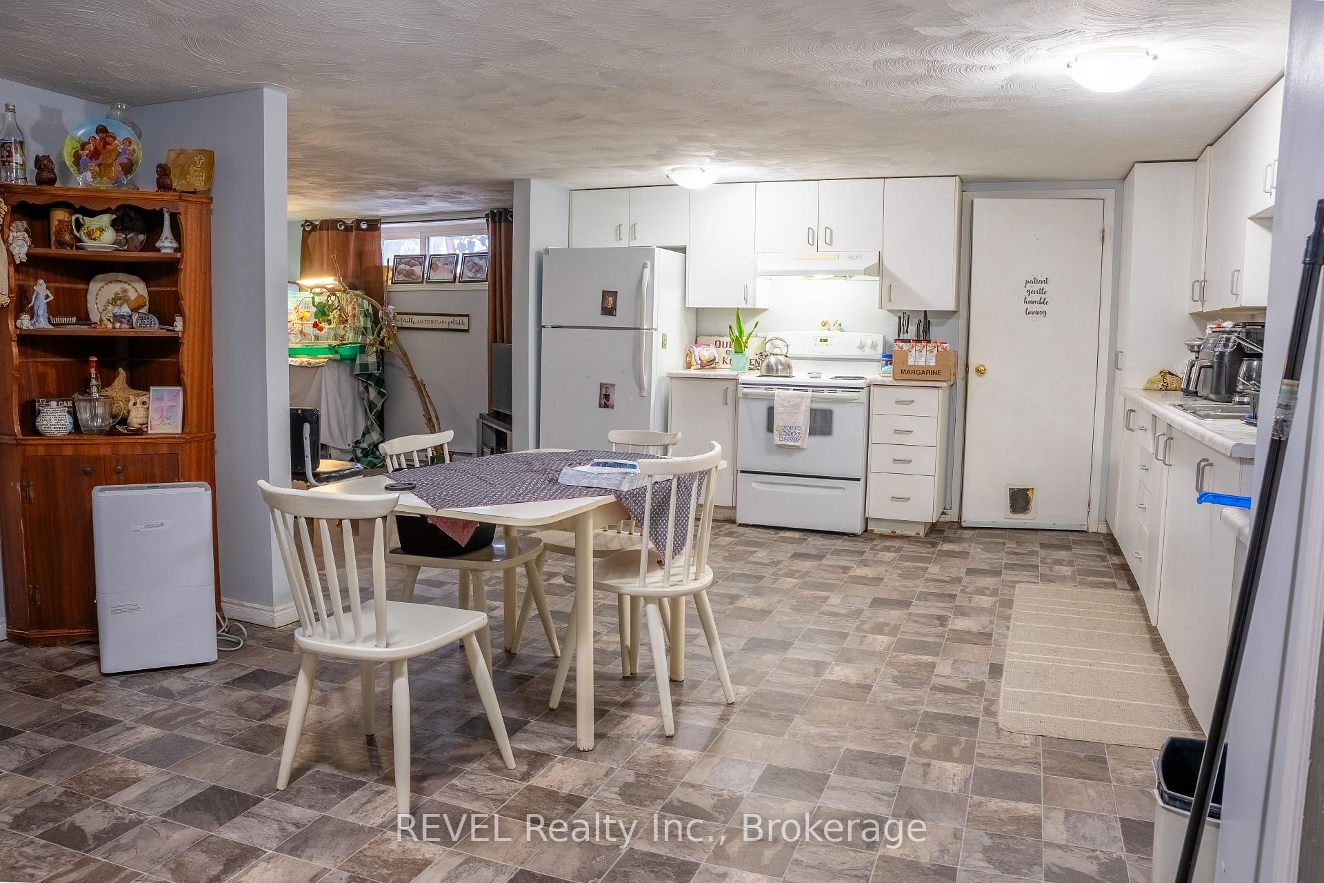 Photo 25 of 61 Commercial Street, Welland, Lincoln/Crowland — HOMEH