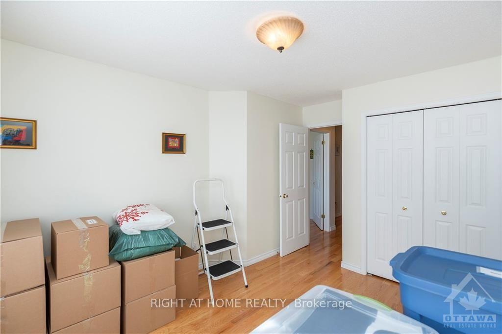 Photo 17 of 1654 Varennes Boulevard, Ottawa, Fallingbrook/Pineridge — HOMEH