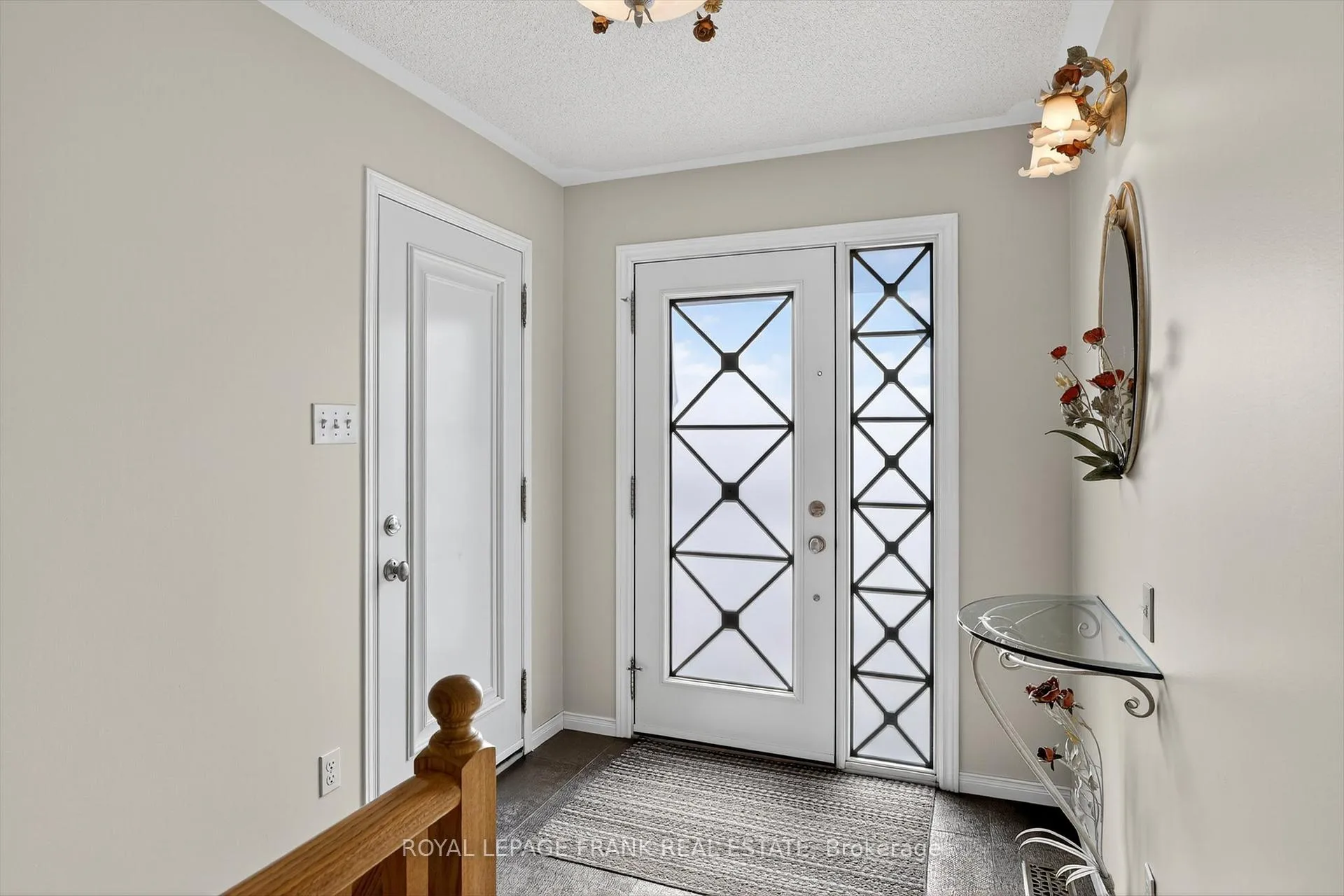 Photo 3 of 1840 Glenforest Boulevard, Peterborough, Monaghan Ward 2 — HOMEH