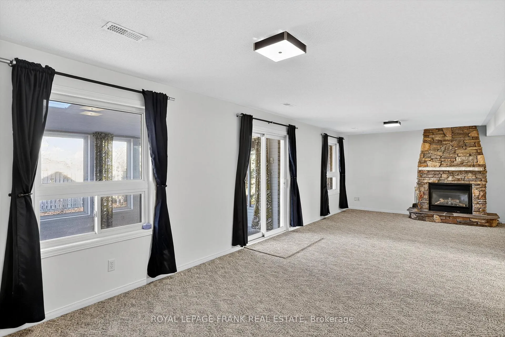 Photo 30 of 1840 Glenforest Boulevard, Peterborough, Monaghan Ward 2 — HOMEH