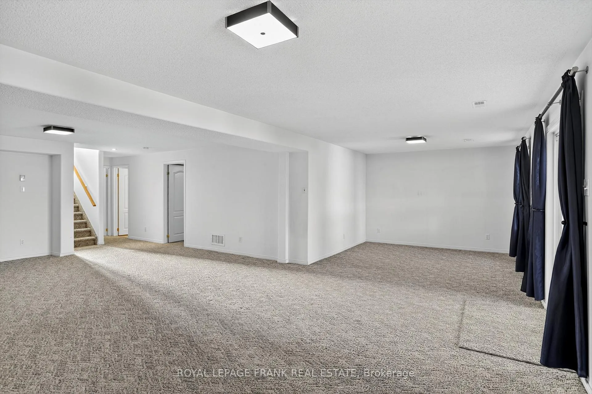 Photo 31 of 1840 Glenforest Boulevard, Peterborough, Monaghan Ward 2 — HOMEH