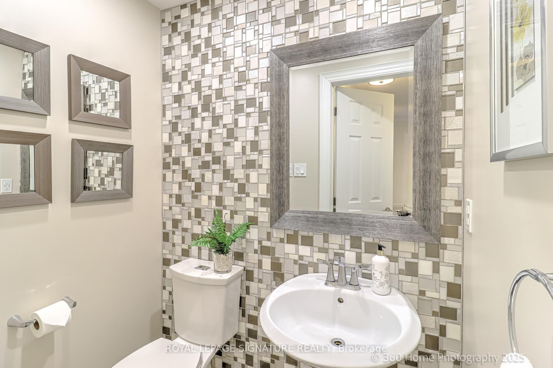 Photo 5 of 99 Deverell Street, Whitby, Rolling Acres — HOMEH