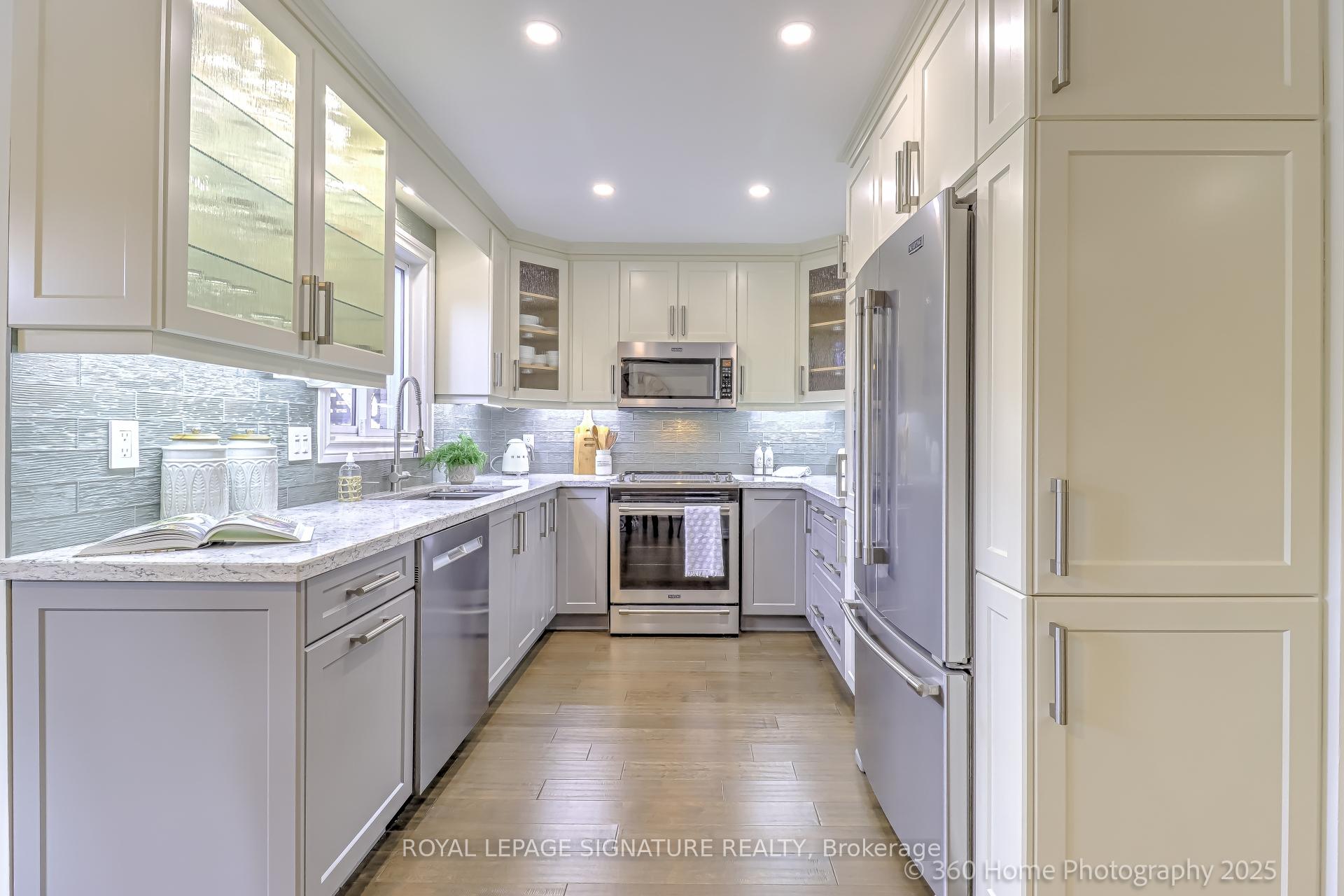 Photo 9 of 99 Deverell Street, Whitby, Rolling Acres — HOMEH